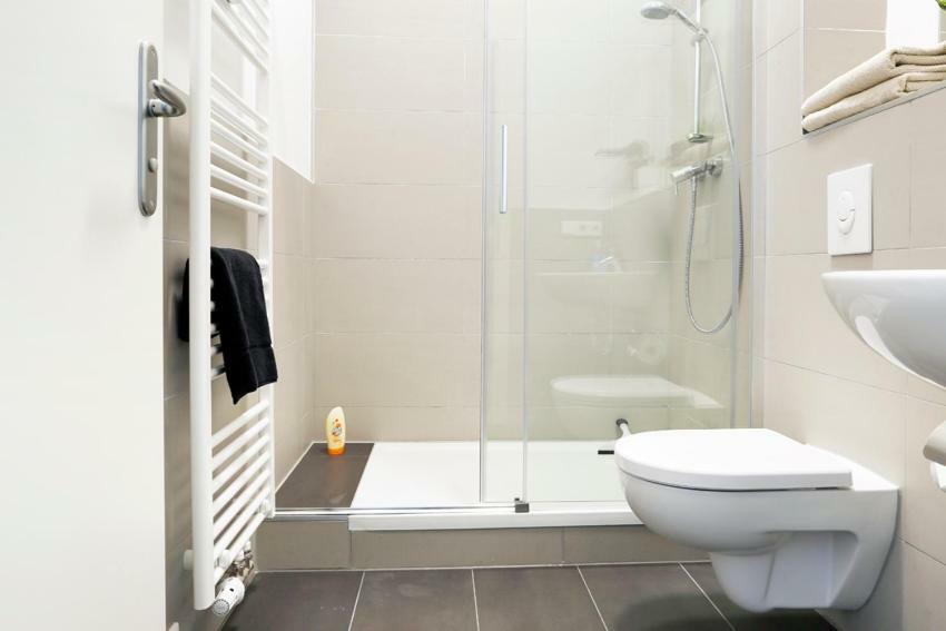Sc 03 By Rockchair Apartments L Superhost Status L 2 Bedrooms Boxspringbeds Balcony Elevator - Cozy Family & Business Flair Welcomes You! Berlin Exterior photo
